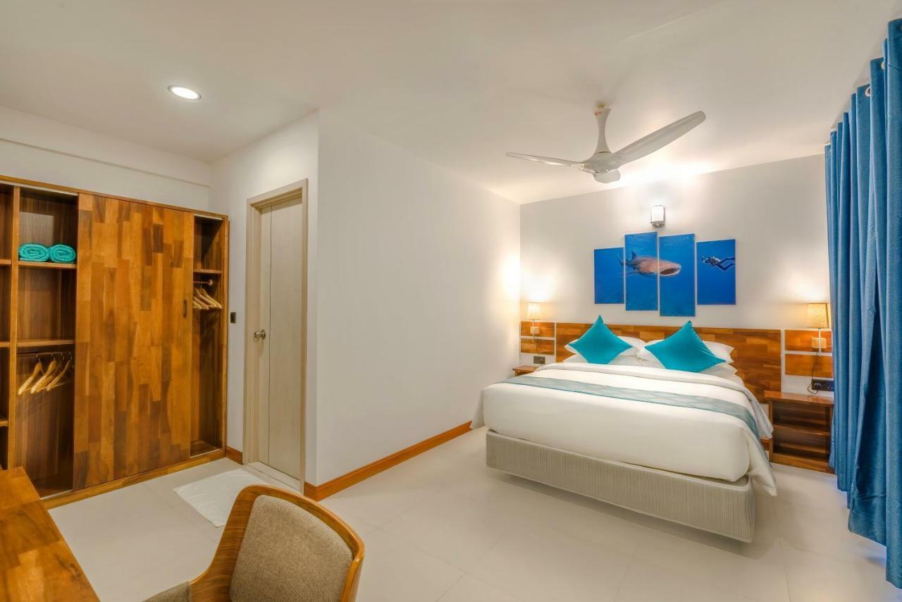 Ithaa Dhigurah Hotel Dhigurah  Bagian luar foto